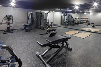 トレーニングジム