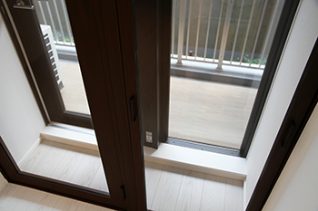 二重サッシ（2025年11月撮影）